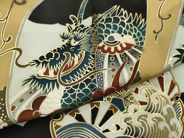 兜雪輪鳳凰文 金彩