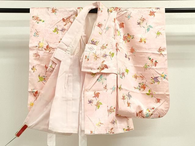 平和屋着物 七五三 女の子 ３歳 祝着 三つ身 風車 草花文 金彩 ze