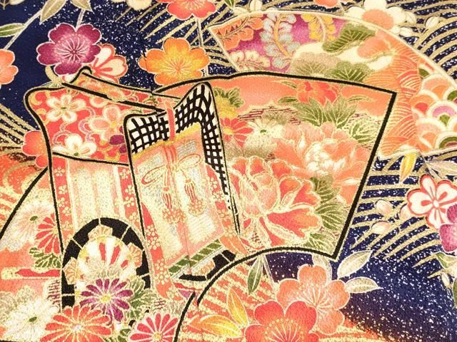 四つ身 地紙重ね御所車花文