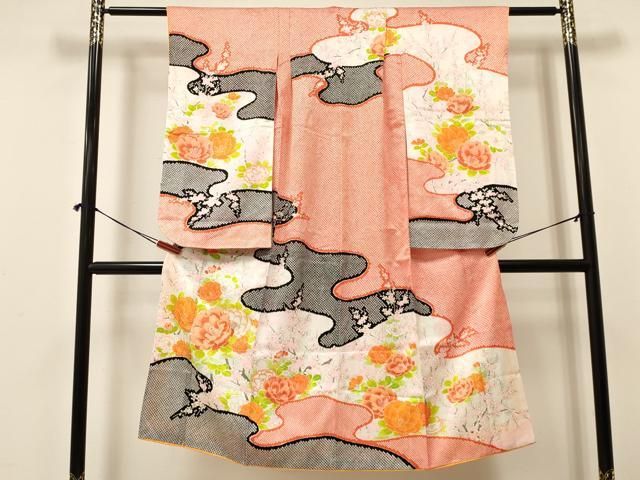 平和屋着物 七五三 女の子 ７歳 祝着 四つ身 駒刺繍 霞牡丹花文 暈し染め 洗える着物 ma