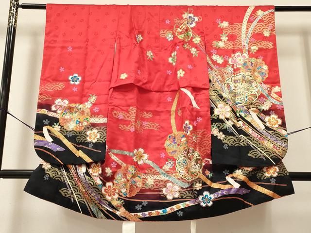 平和屋着物[]七五三 女の子 7歳 祝着 四つ身 駒刺繍 花蝶文 暈