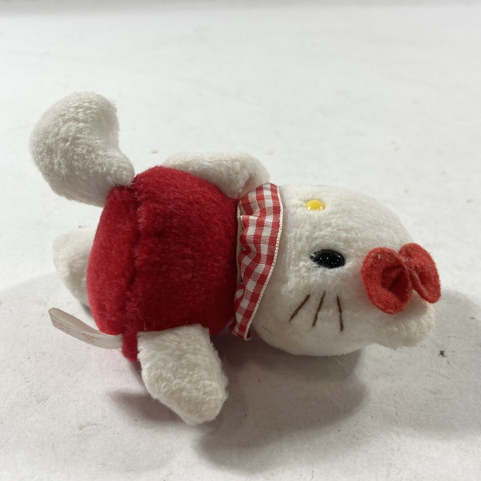 ☆ 希少 レア HELLO KITTY ハローキティ ぬいぐるみ 旧タグ レトロ