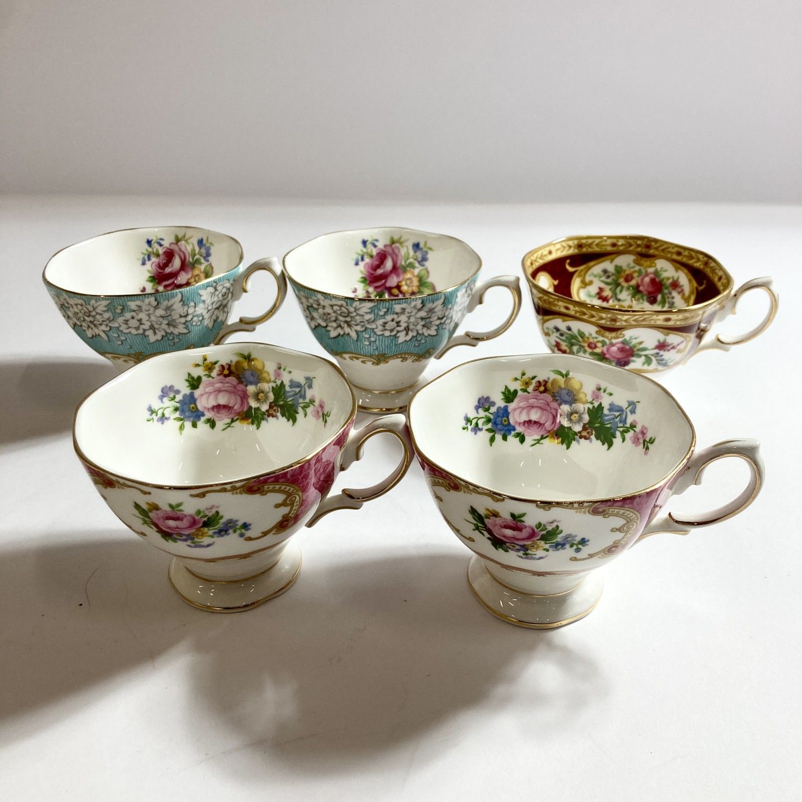 ☆ ROYAL ALBERT ロイヤル アルバート プレート ソーサー カップ 11点