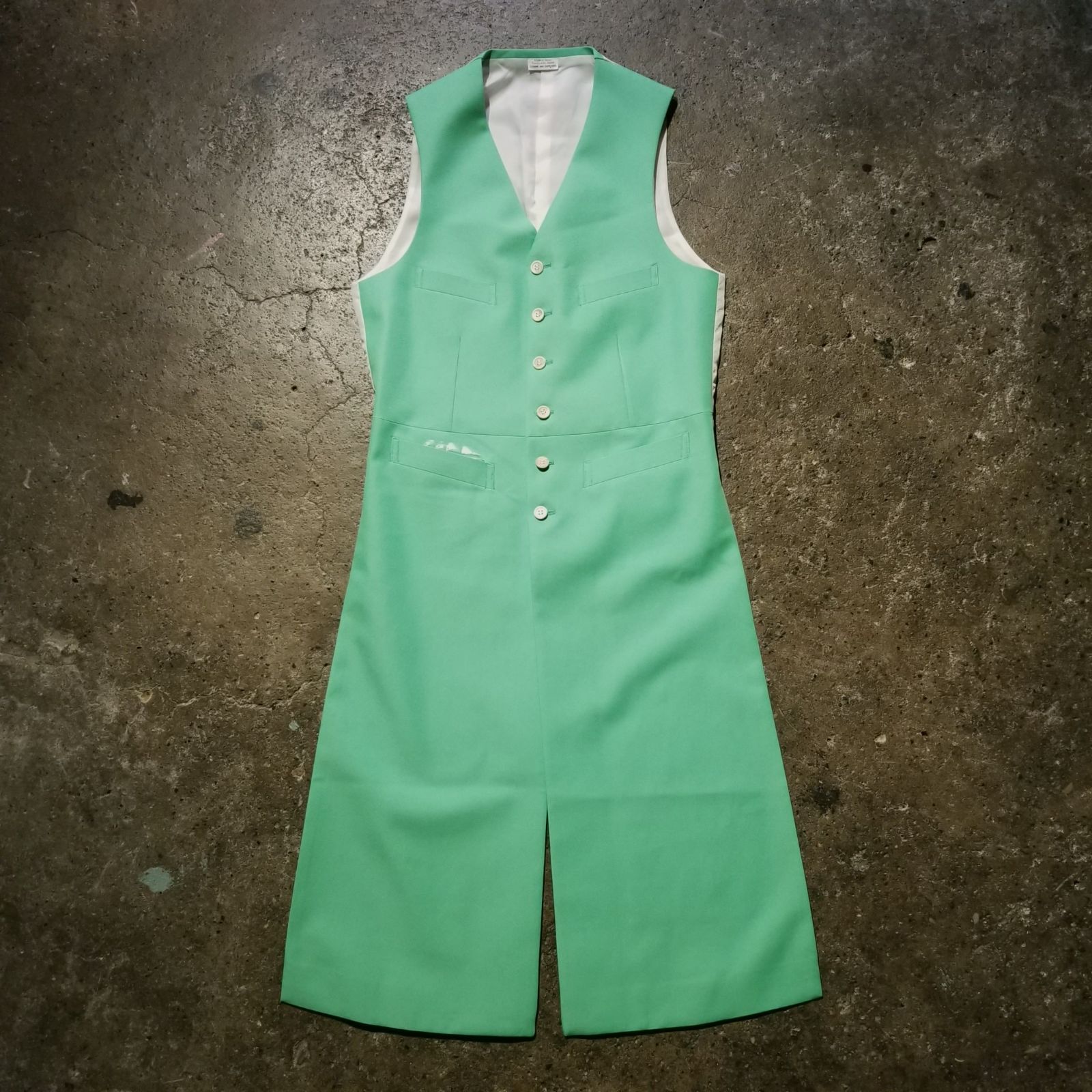 新品未使用25ss 前見頃ロングポリエステルベスト　コムデギャルソンオムプリュス COMME des GARCONS HOMME PLUS 25ss ロングベスト S コムデギャルソン