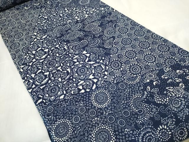 平和屋着物∴夏物 浴衣 反物 着尺 綿絽 無形文化財長板本染 正藍 切嵌花唐草文 綿 zzz