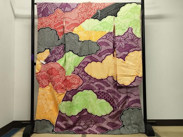 平和屋着物 豪華振袖 総絞り 立波雲取り松文 正絹 gh