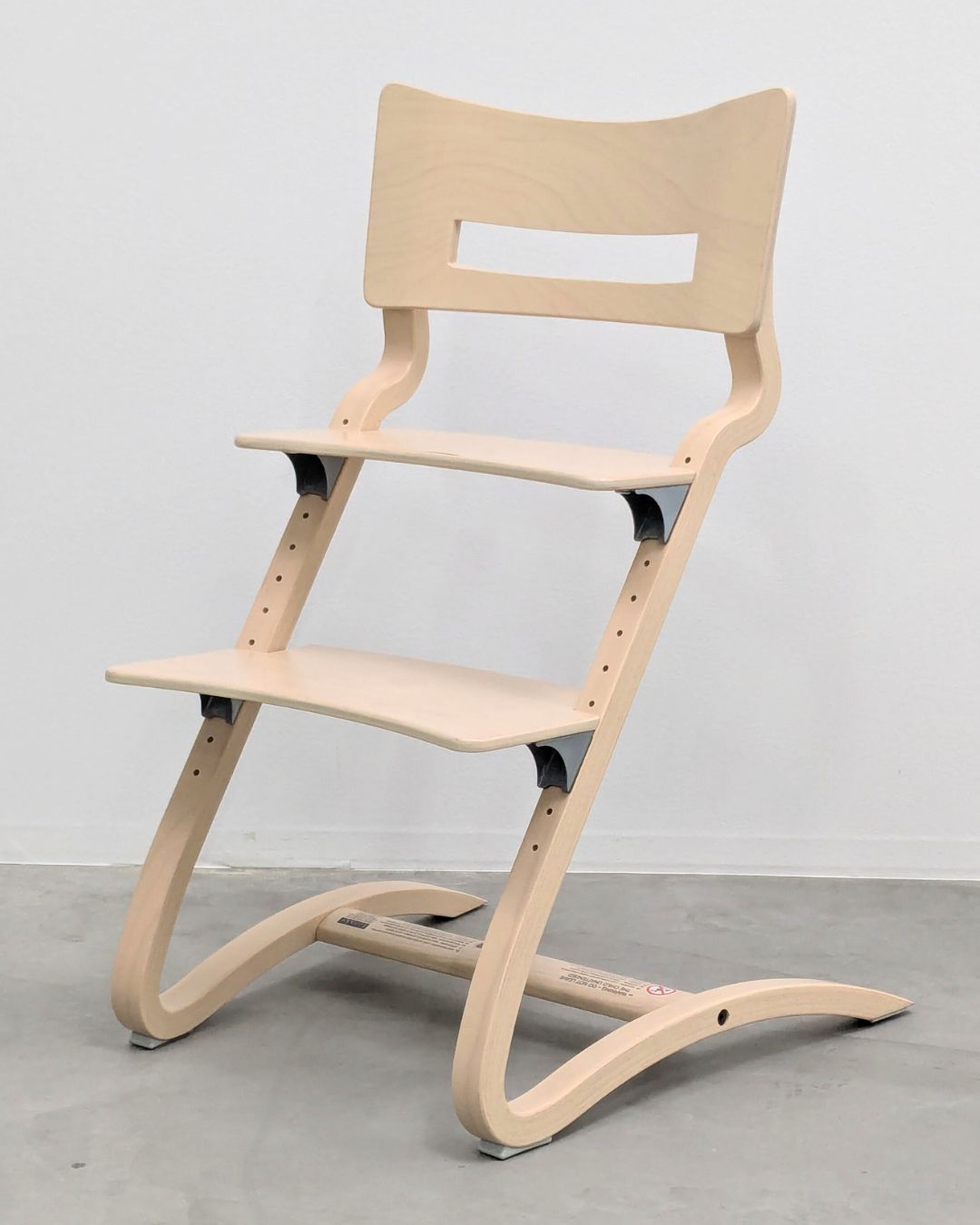 Bランク Leander リエンダー ハイチェア ホワイトウォッシュ