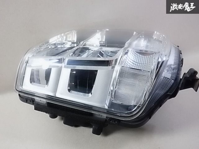 DA17W エブリィワゴン 右ヘッドライト LE14C6329 HID#4061 DA17W エブリィワゴン 右ヘッドライト LE14C6329 HID#4061
