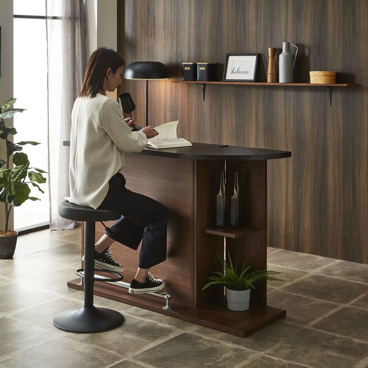 バーカウンターに付けられる コーナーカウンター