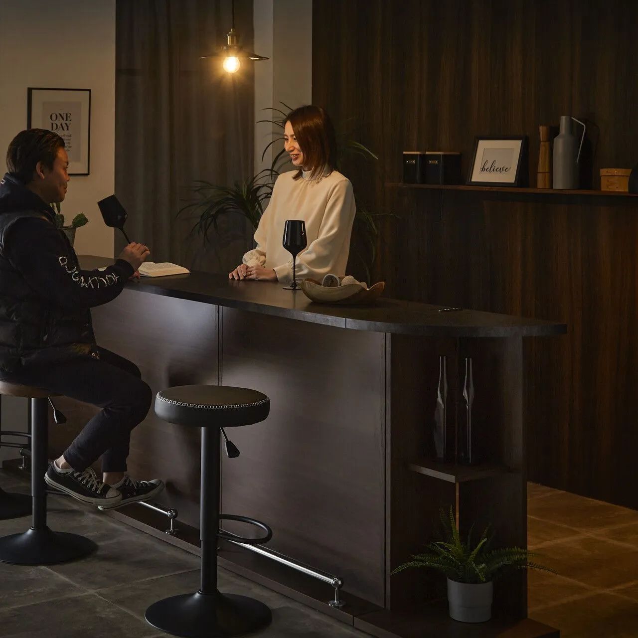 コーナーカウンター