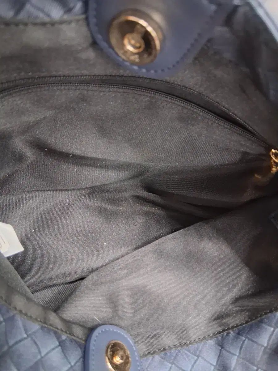 チャーム装飾 トート兼クロスバッグ