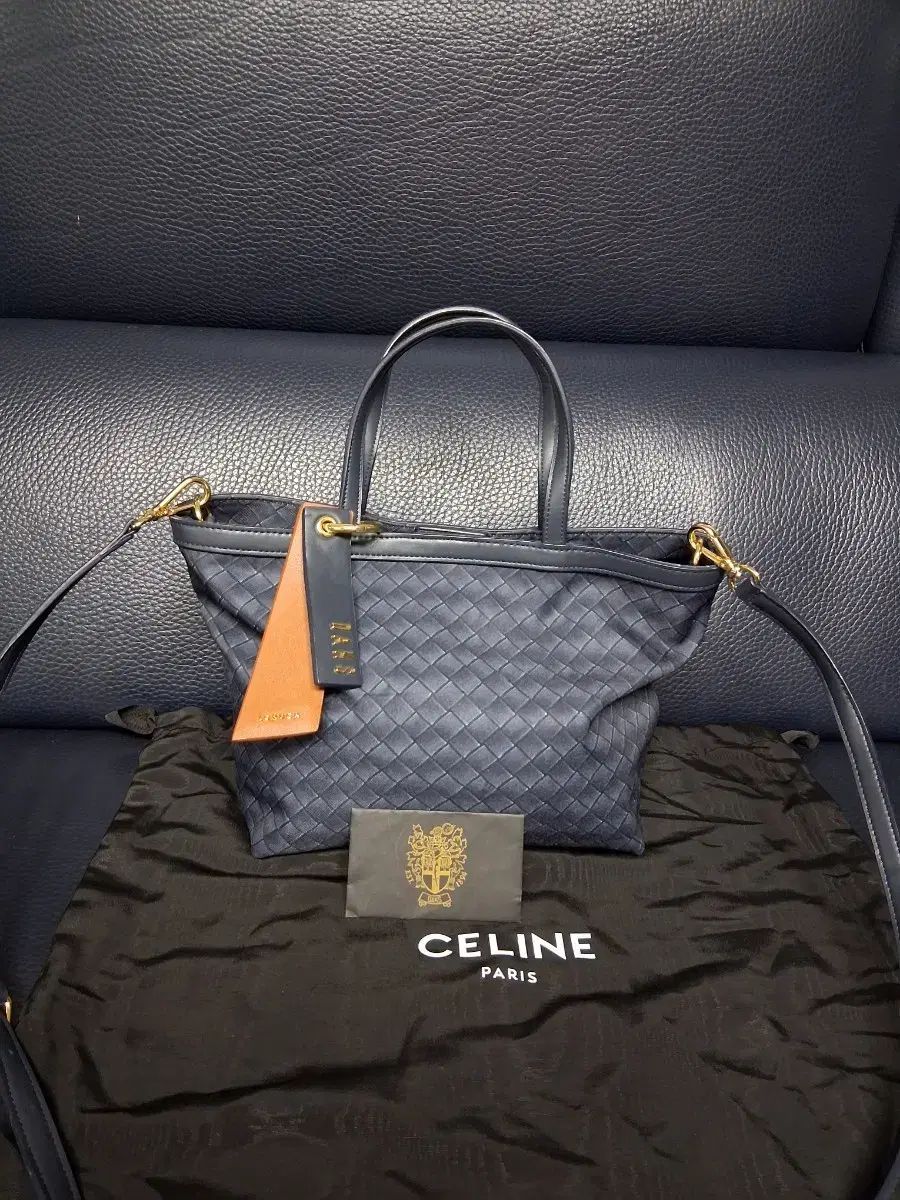 ダックス チャーム装飾 トート兼クロスバッグ