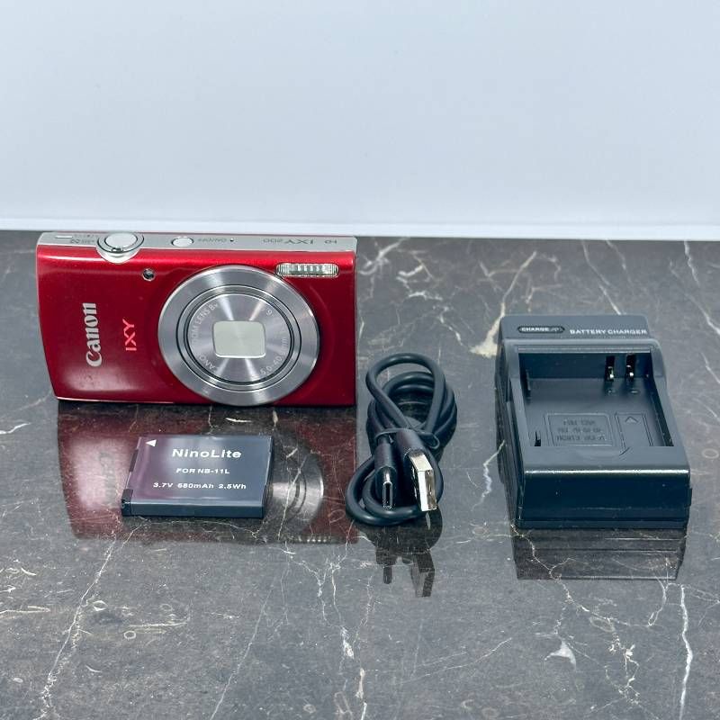 美品】Canon IXY 200 レッド 2000万画素 光学8倍ズーム 薄型軽量