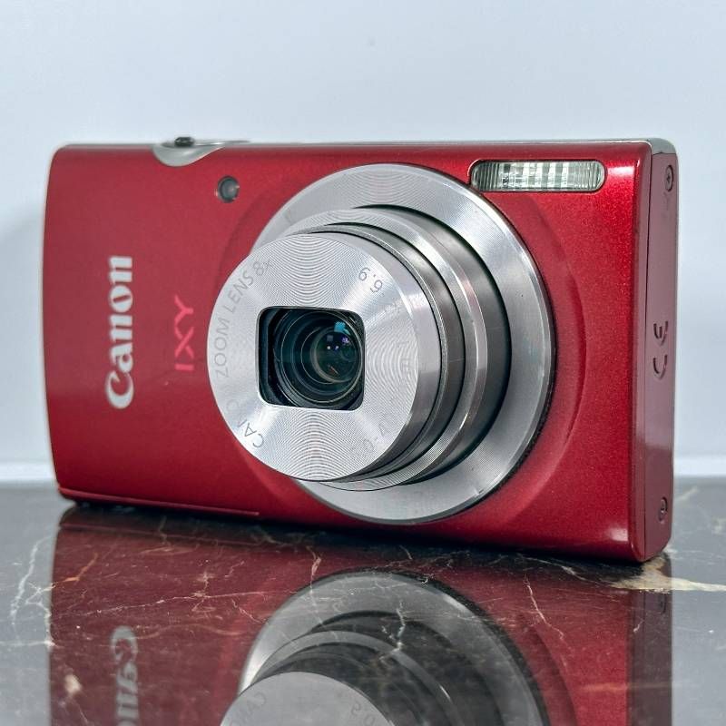 美品】Canon IXY 200 レッド 2000万画素 光学8倍ズーム 薄型軽量