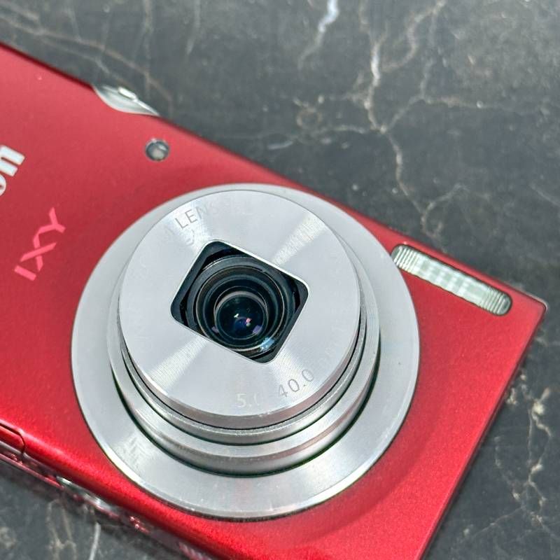 Canon IXY 200 レッド デジカメ　美品 美品】Canon IXY 200 レッド 2000万画素 光学8倍ズーム 薄型軽量