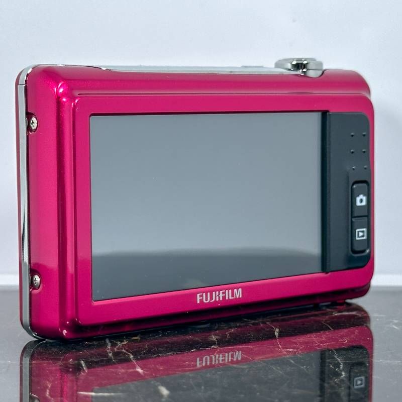 美品】FUJIFILM FinePix Z90 ピンク 1420万画素 28mm広角 光学5倍