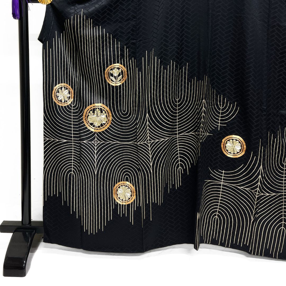 付け下げ 金駒刺繍 金彩 抽象 紋 桐の花 菊 モード 着物 123b d ms