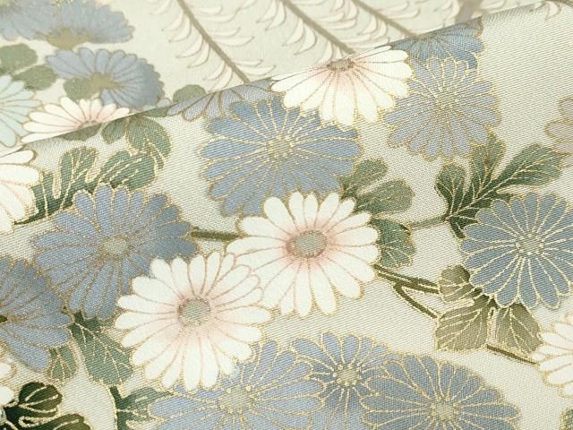 豪華色留袖 駒刺繍