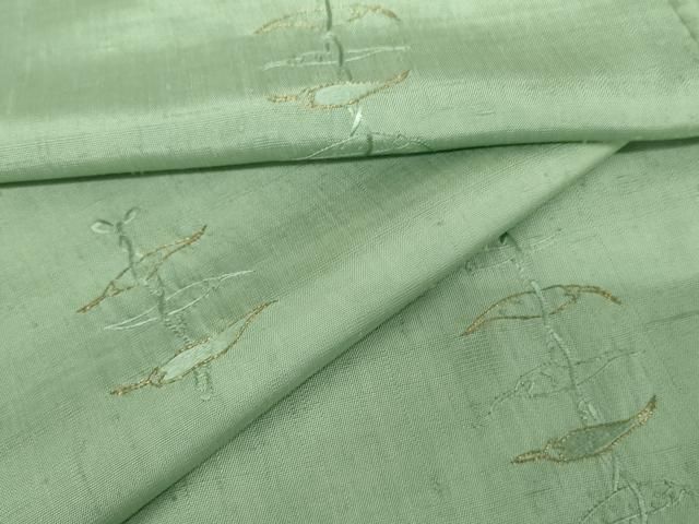 平和屋着物 上質な紬 刺繍 唐辛子 山葵色地 金糸 正絹 cs