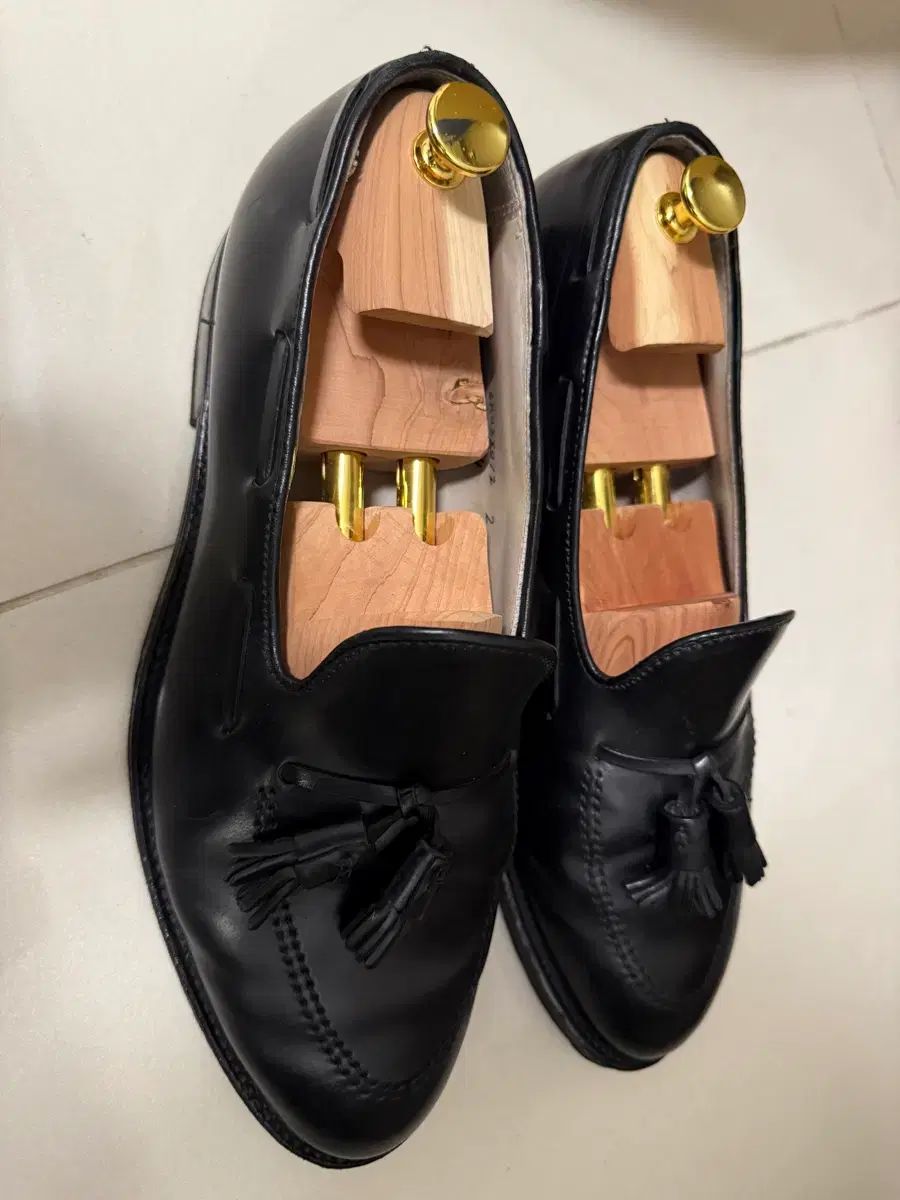 ALDEN コードバン タッセルローファー 664 黒 COLOR RRA ダブルアールエル