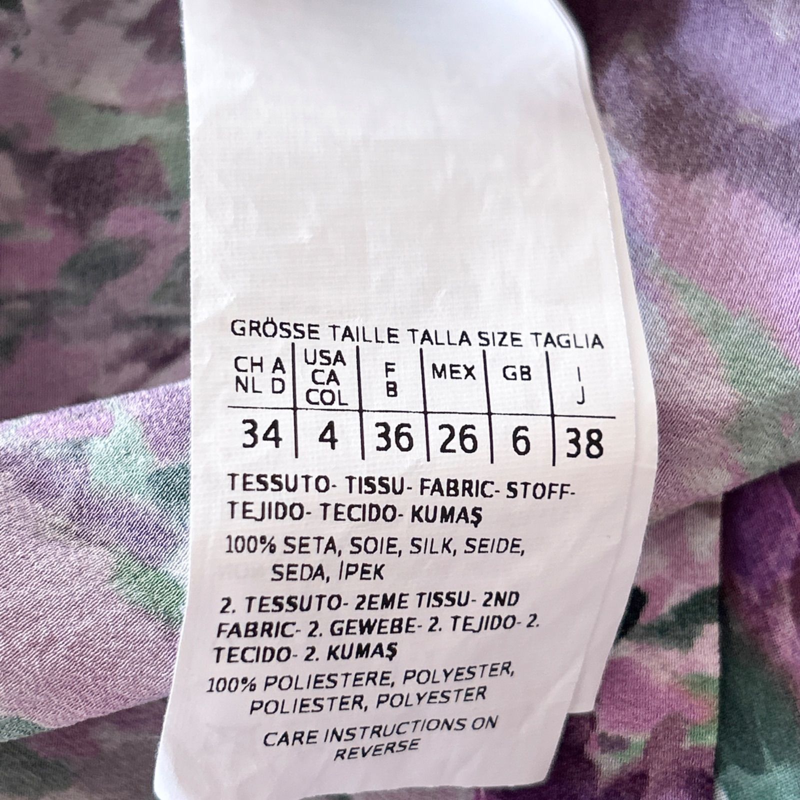 MaxMara シルク花柄ブラウス リボン装飾 38 ノースリーブ MaxMara シルク花柄ブラウス リボン装飾 38 ノースリーブ - メルカリ
