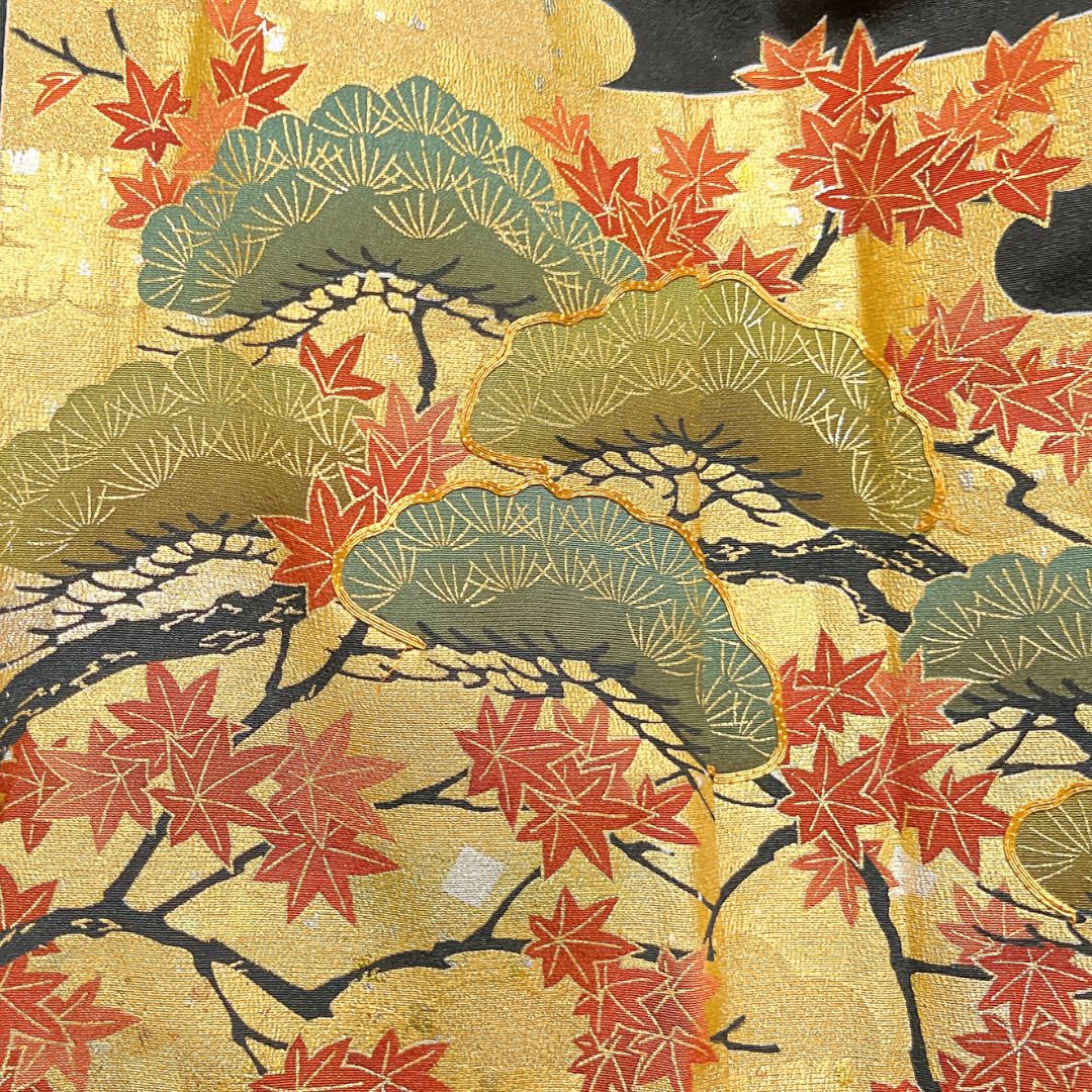 黒留袖 金駒刺繍 金彩 菊 観世水 松 楓 着物 123b d ms - メルカリ