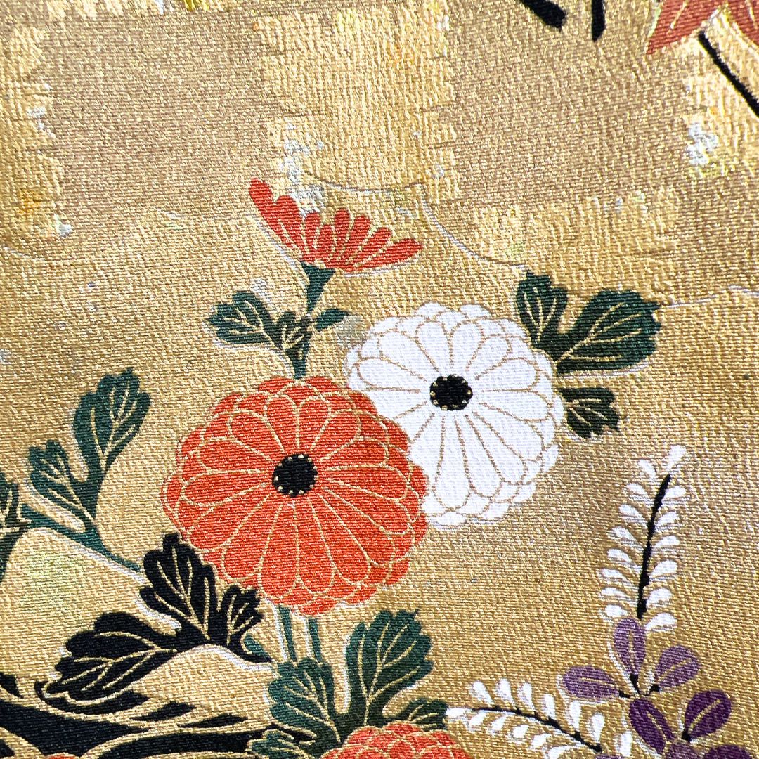 黒留袖 金駒刺繍 金彩 菊 観世水 松 楓 着物 123b d ms - メルカリ