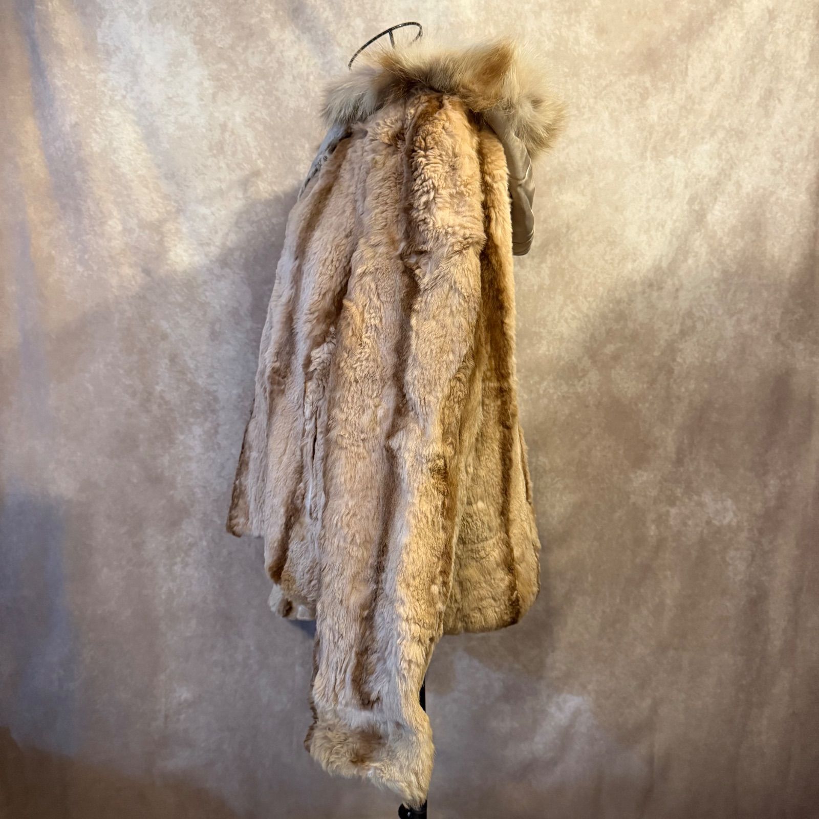 BALMAIN ファージャケット リバーシブル 中古・古着通販】BALMAIN (バルマン) リバーシブルファーコート グレー