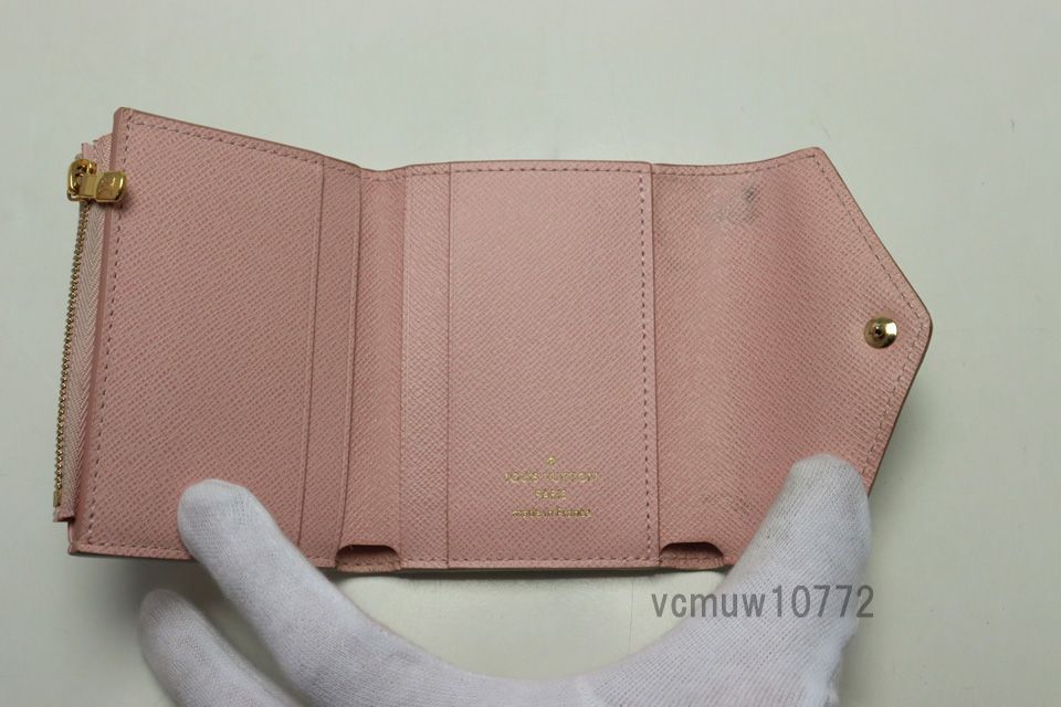 新品LOUIS VUITTON ダミエアズール スタッズ ゾエ 三つ折り財布 新品LOUIS VUITTON ダミエアズール スタッズ ゾエ 三つ折り財布