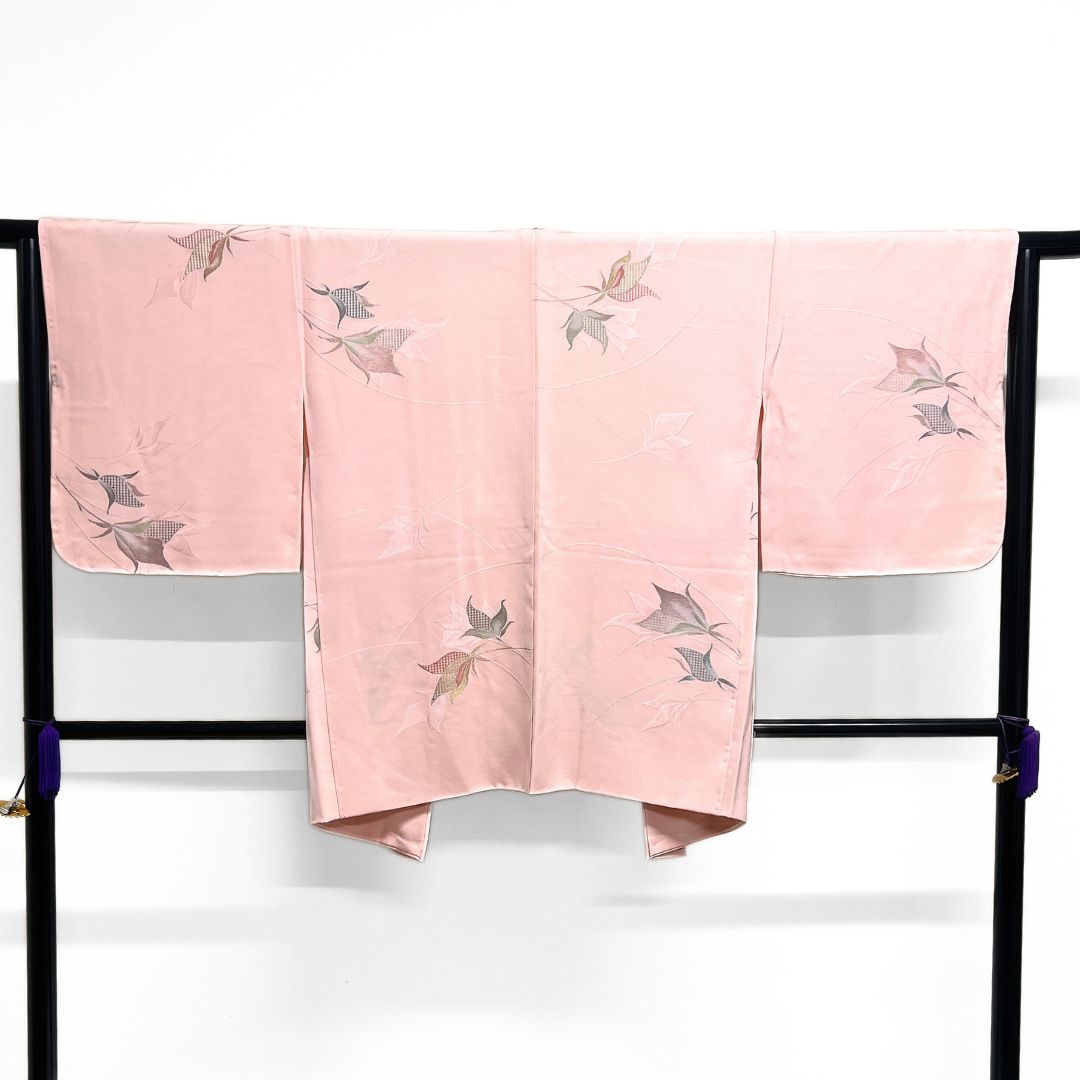 未着用 羽織 花模様 銀糸 羽織紐付き 着物 123 b d ms