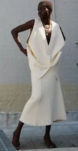 ZARA レディース アイボリー ニット ベスト スカート セットアップ 66