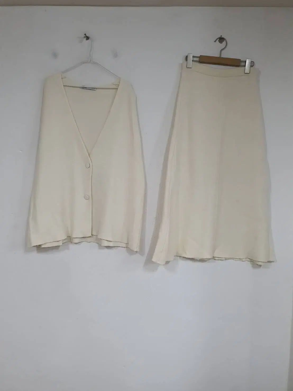 ZARA レディース アイボリー ニット ベスト スカート セットアップ 66