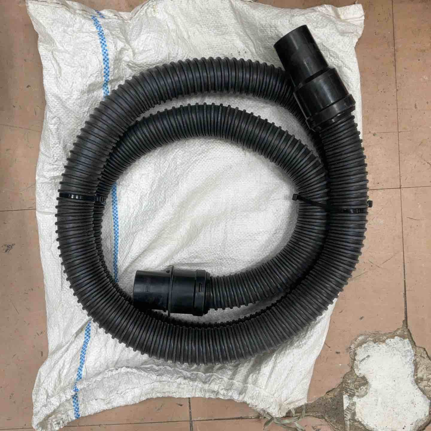 マキタ makita 集じん機 乾湿両用 VC 0820