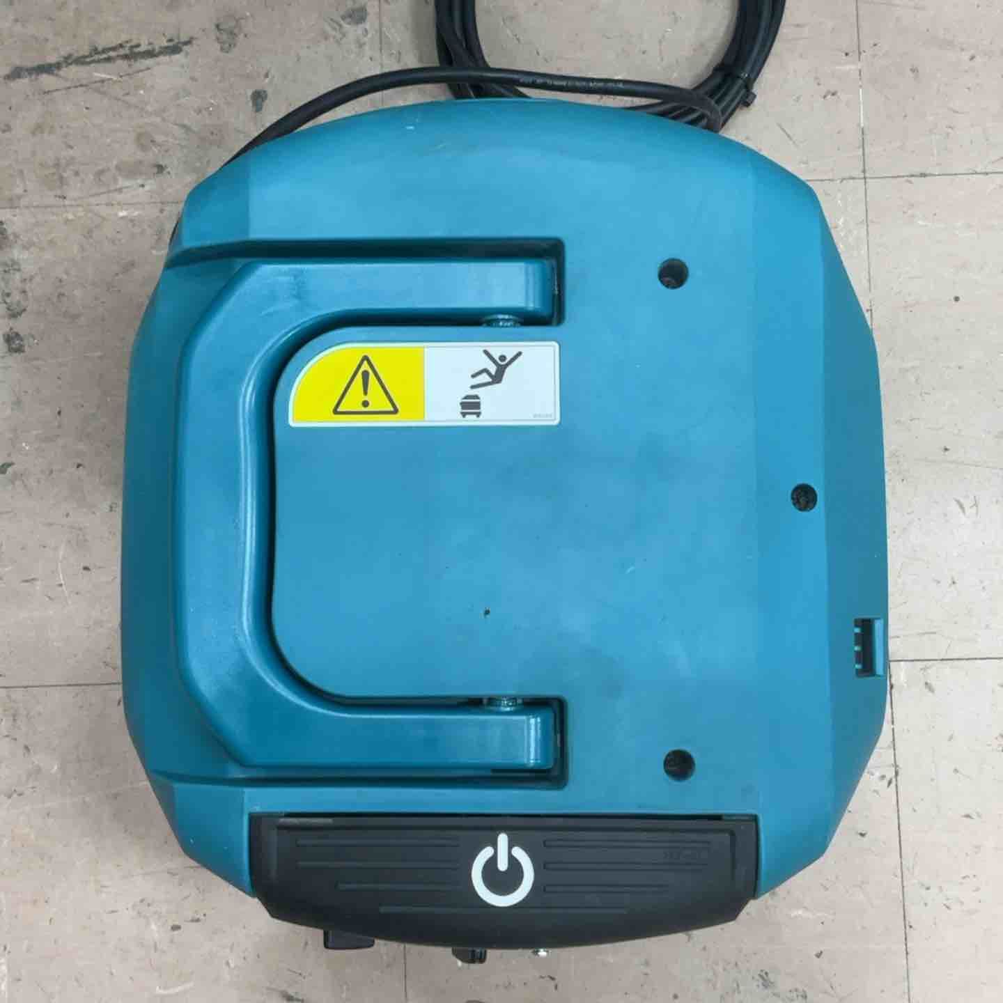 ☆マキタ(makita) 集じん機 乾湿両用 VC0820【草加店】 オフィシャル通販