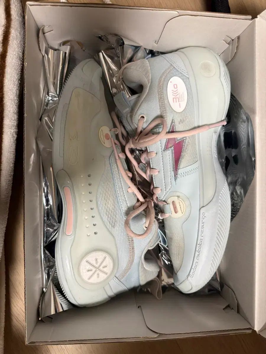 LI-NING リーニン リー OF way wade 10 バスケシューズ