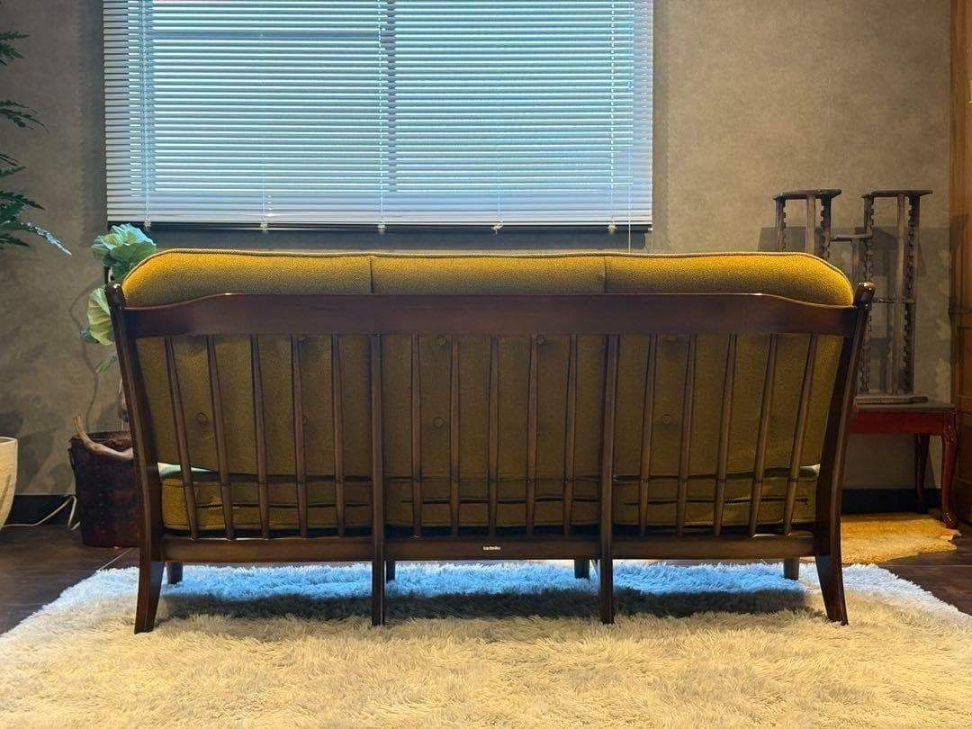 希少 尾州生地 リメイク カリモク 3人用ソファ クラシック コロニアル