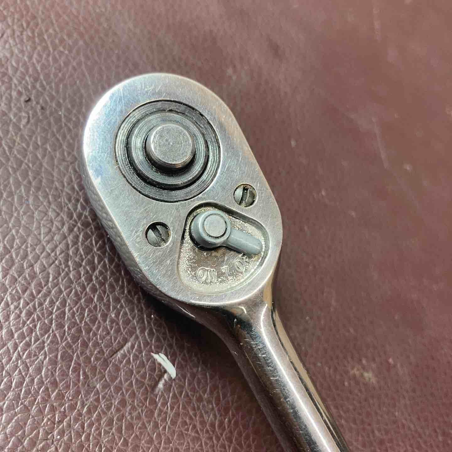 ラチェットハンドル