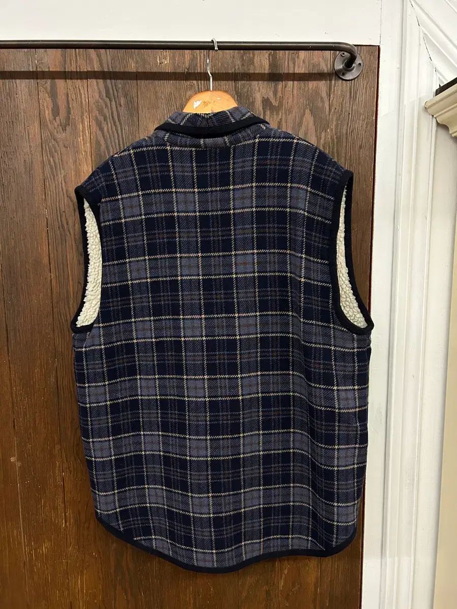 CHECK 羊毛ファーベスト