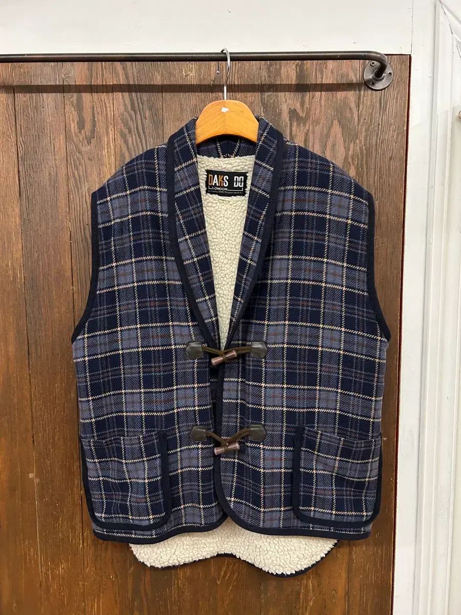 DAKS CHECK 羊毛ファーベスト