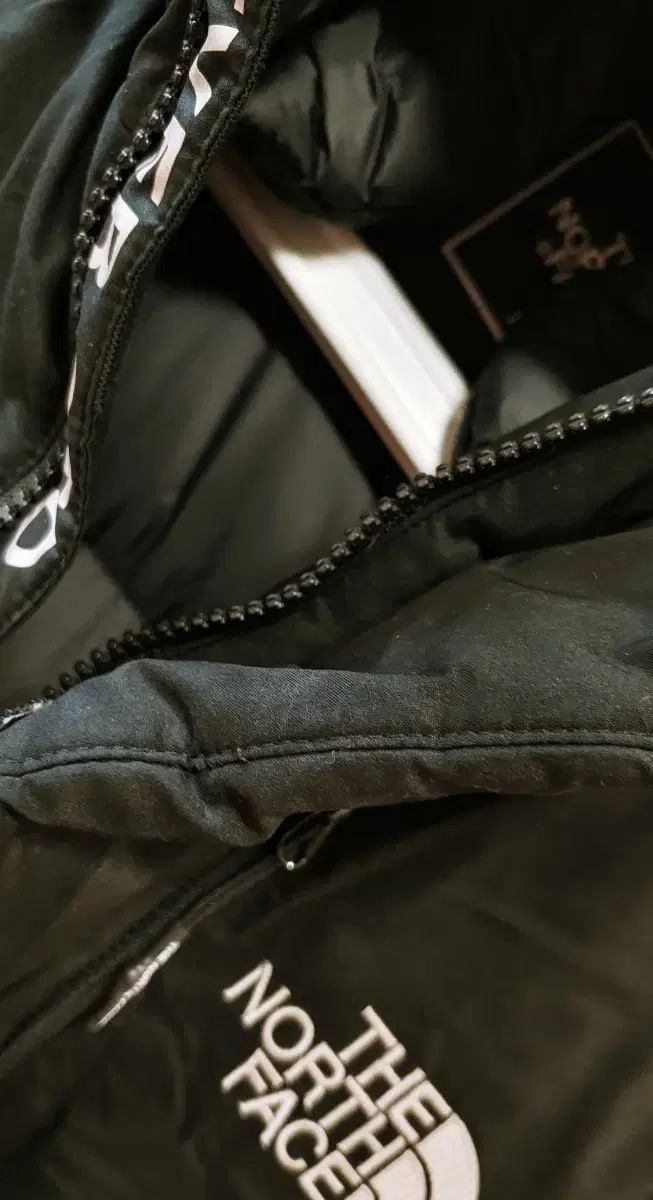 エクスプローリング ダウンジャケット