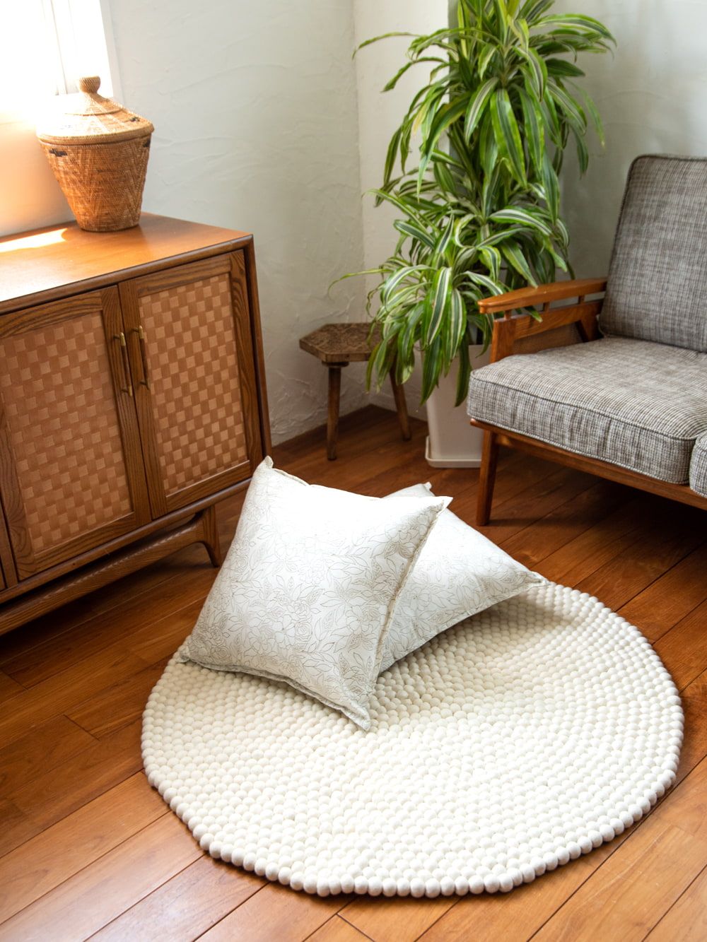 まんまるフェルトのラグマット【約100cm】 / まんまる マット フェルトマット 北欧 フロアマット 玄関マット キッ
