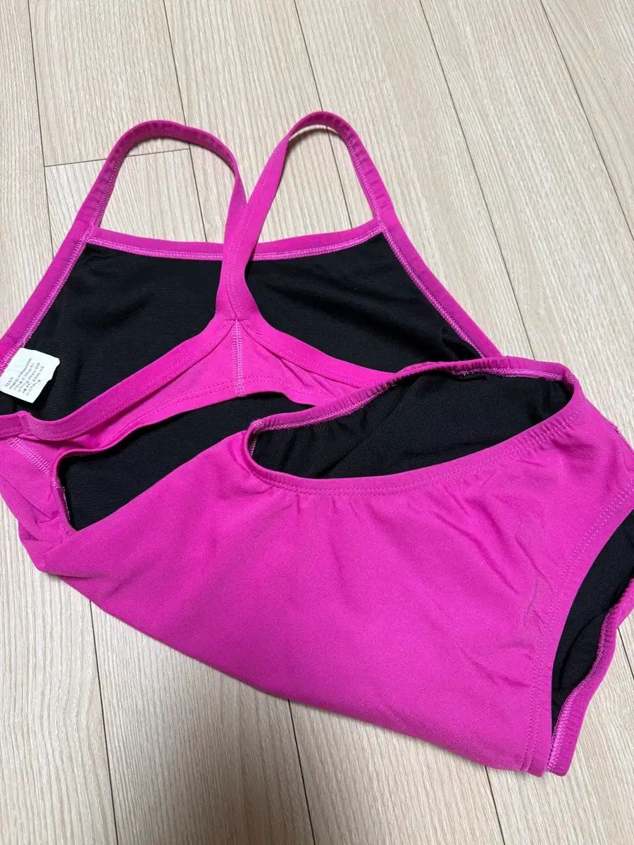 ファイアピンク 28