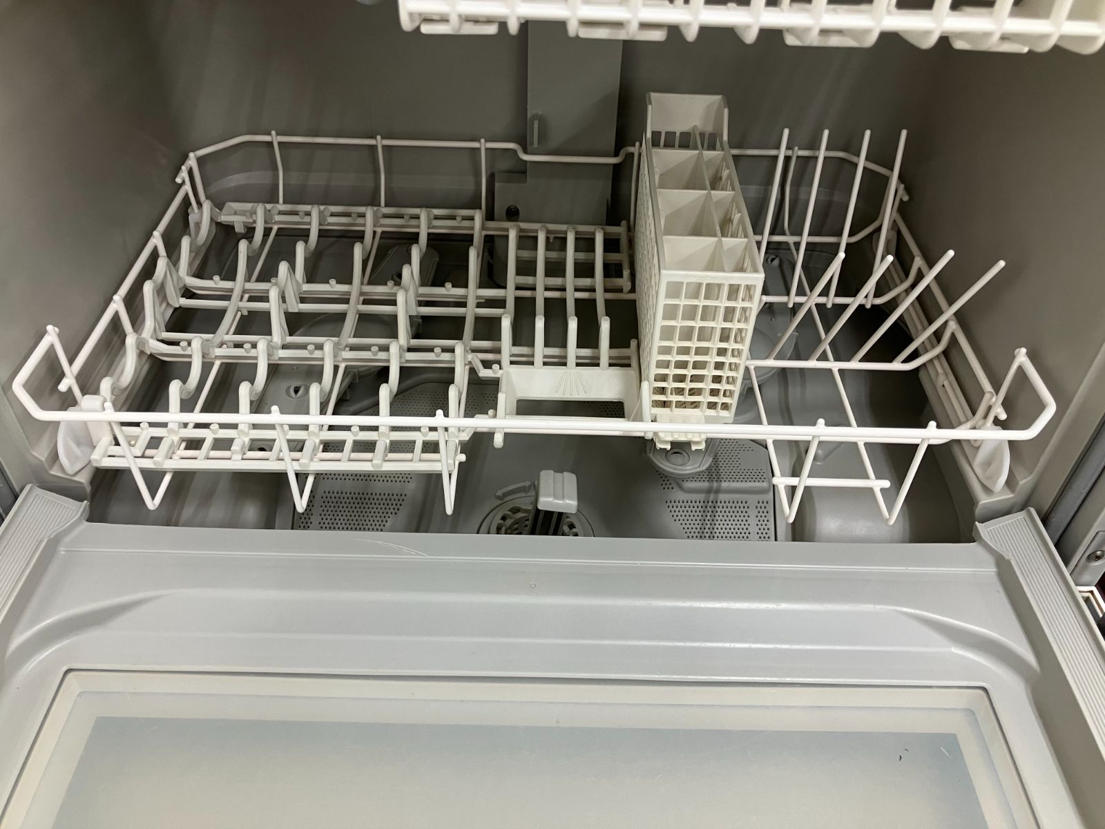 食器洗い乾燥機 2019年製