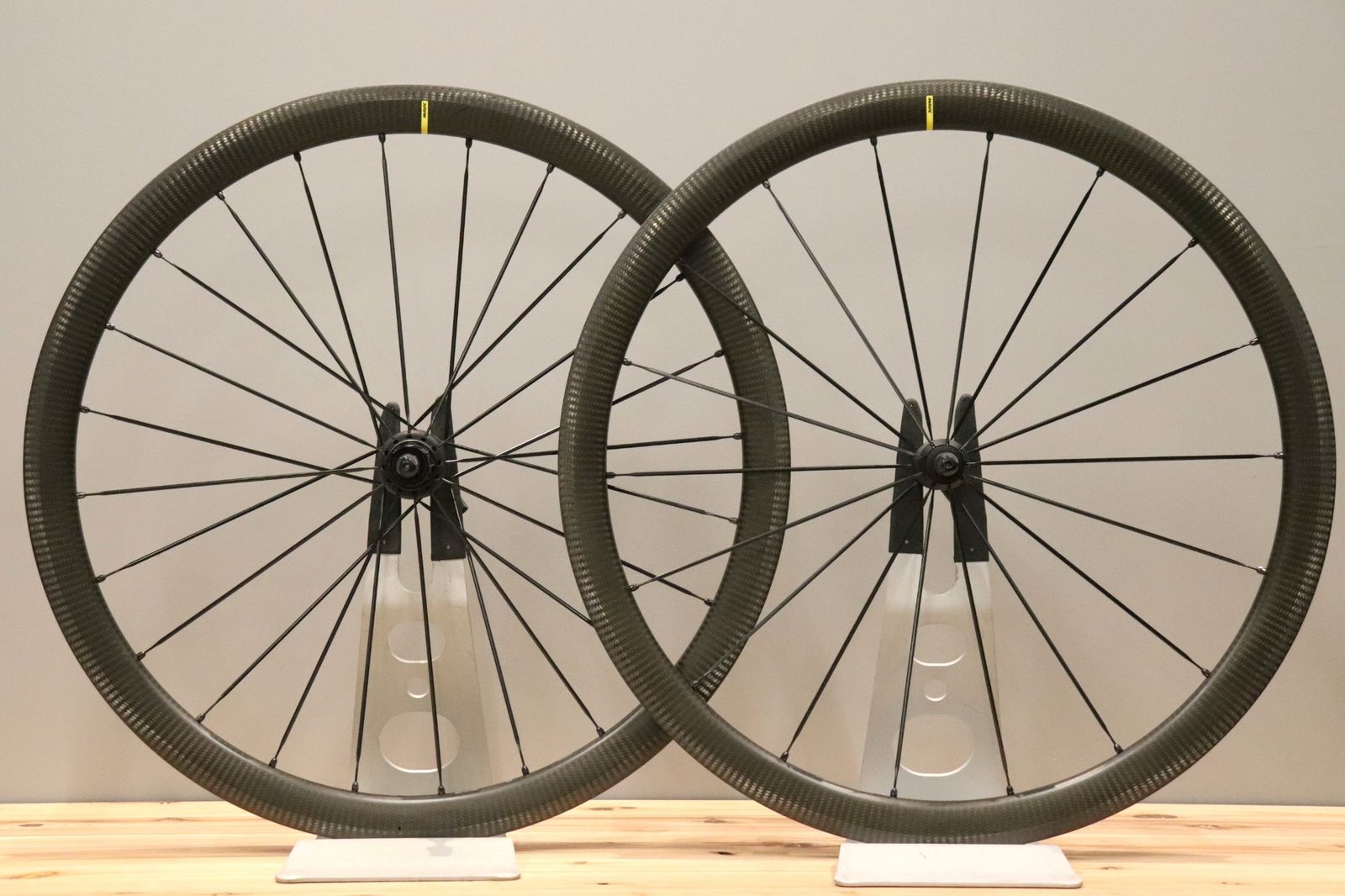 マヴィック MAVIC コスミック COSMIC SLR 40 カーボン チューブレスレディ ホイールセット シマノ11 S 12 19 C