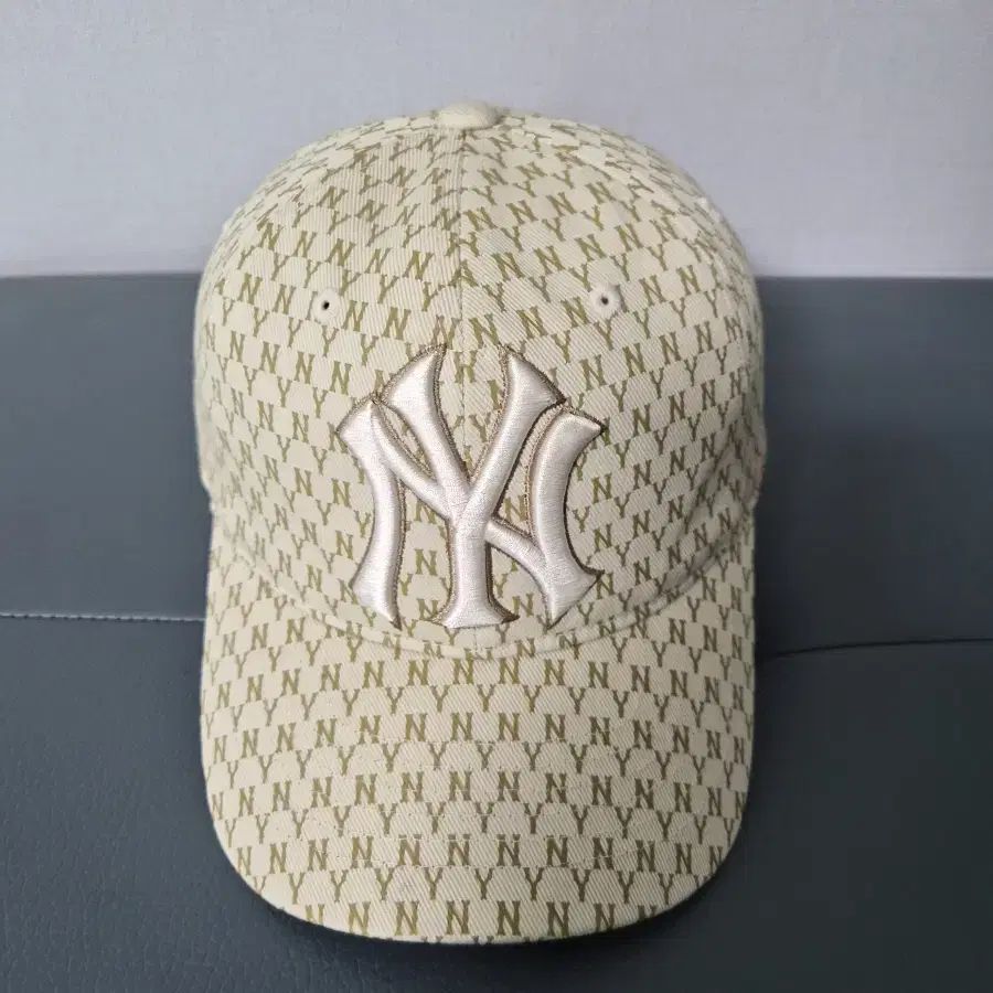 MLB(エムエルビー) フリー NYモノグラム ストラクチャード ベースボールキャップ-423