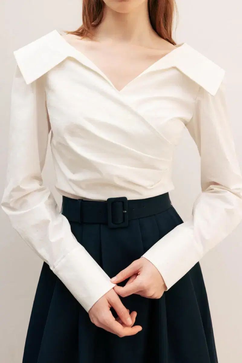 BAU ブライドアンドユー エリー Vネック ブラウス ELLIE V neck long