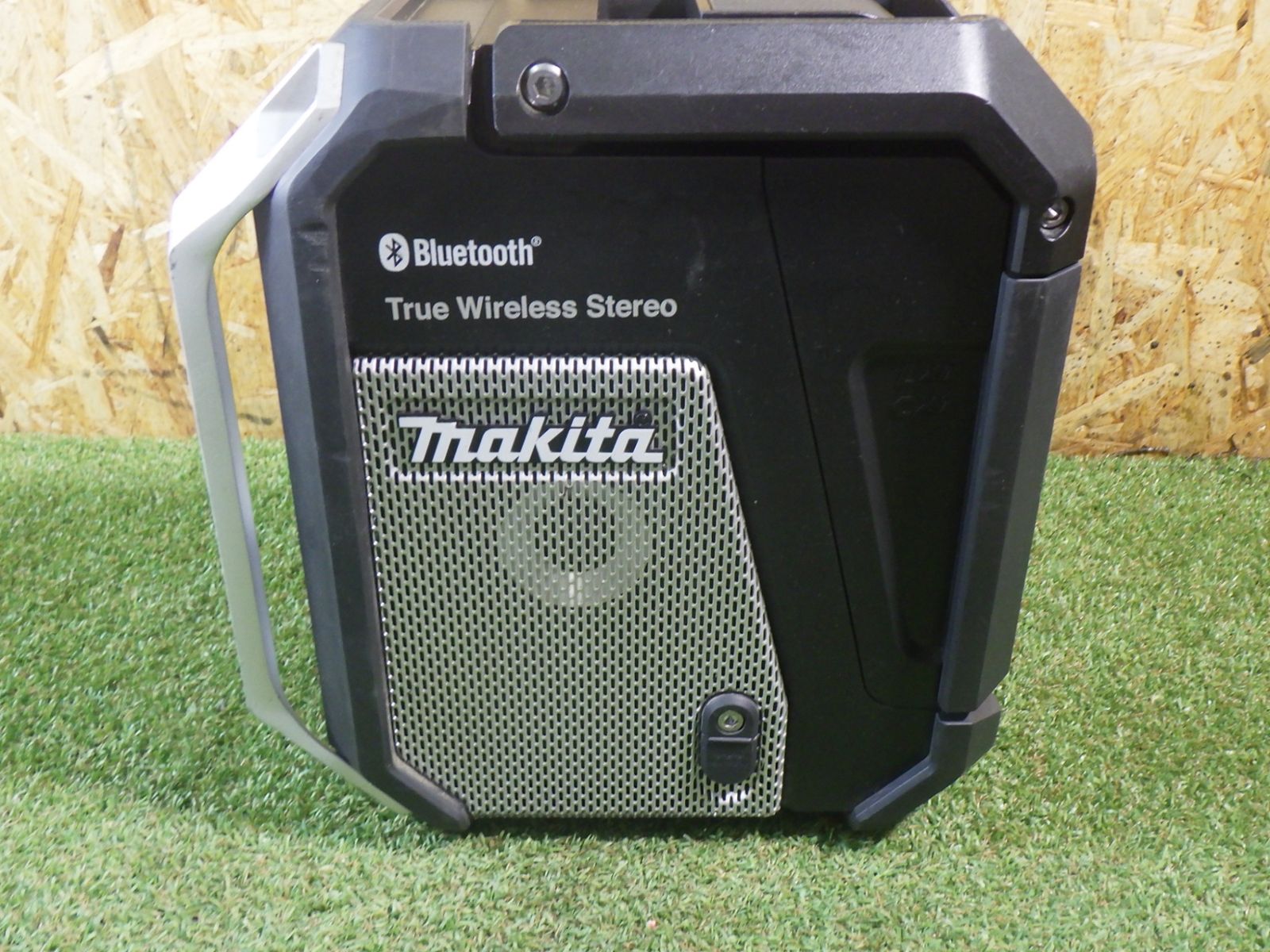 現場でのBGMなどに 品