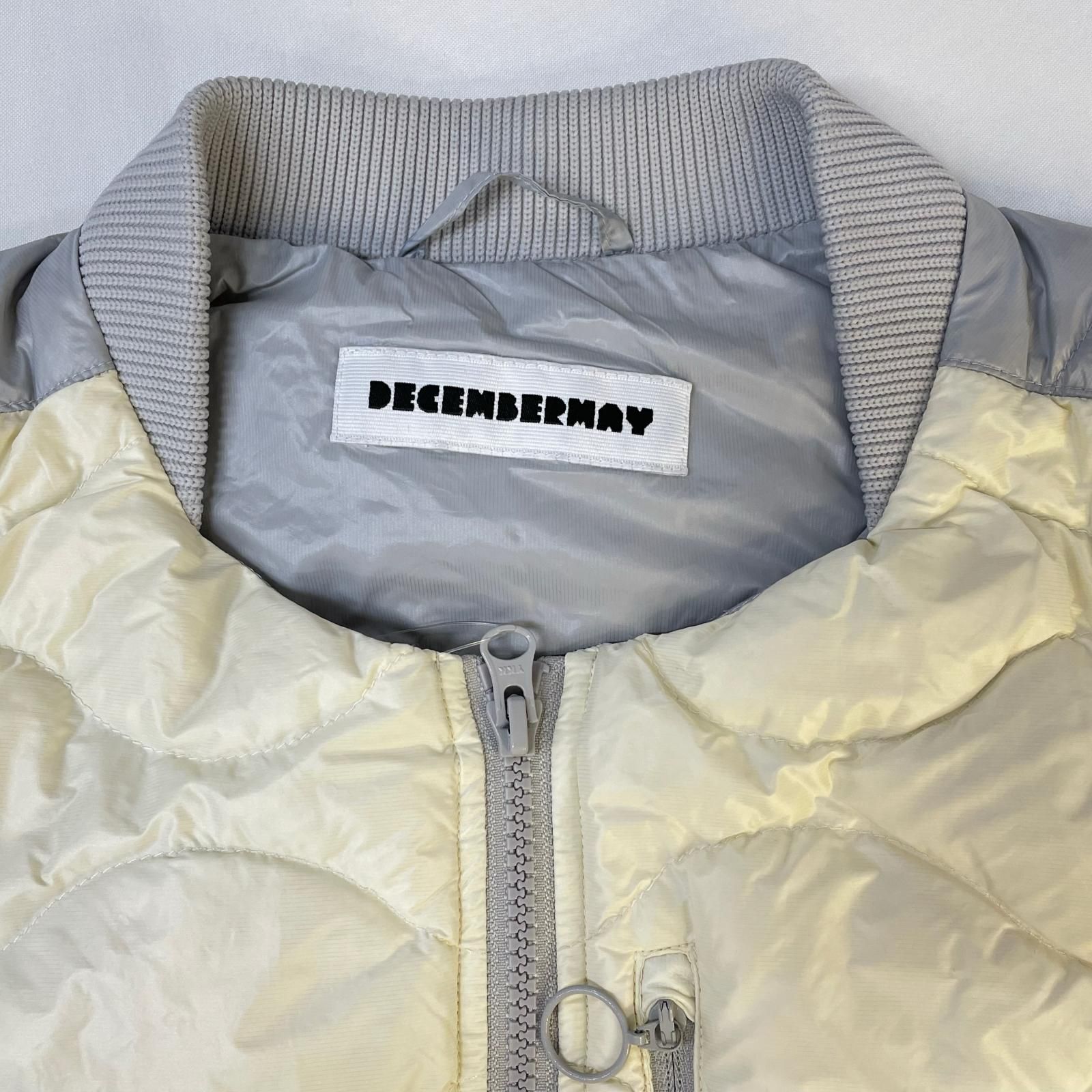 中古 メンズ ディセンバーメイ DECEMBERMAY ダウンベスト M 白×グレー