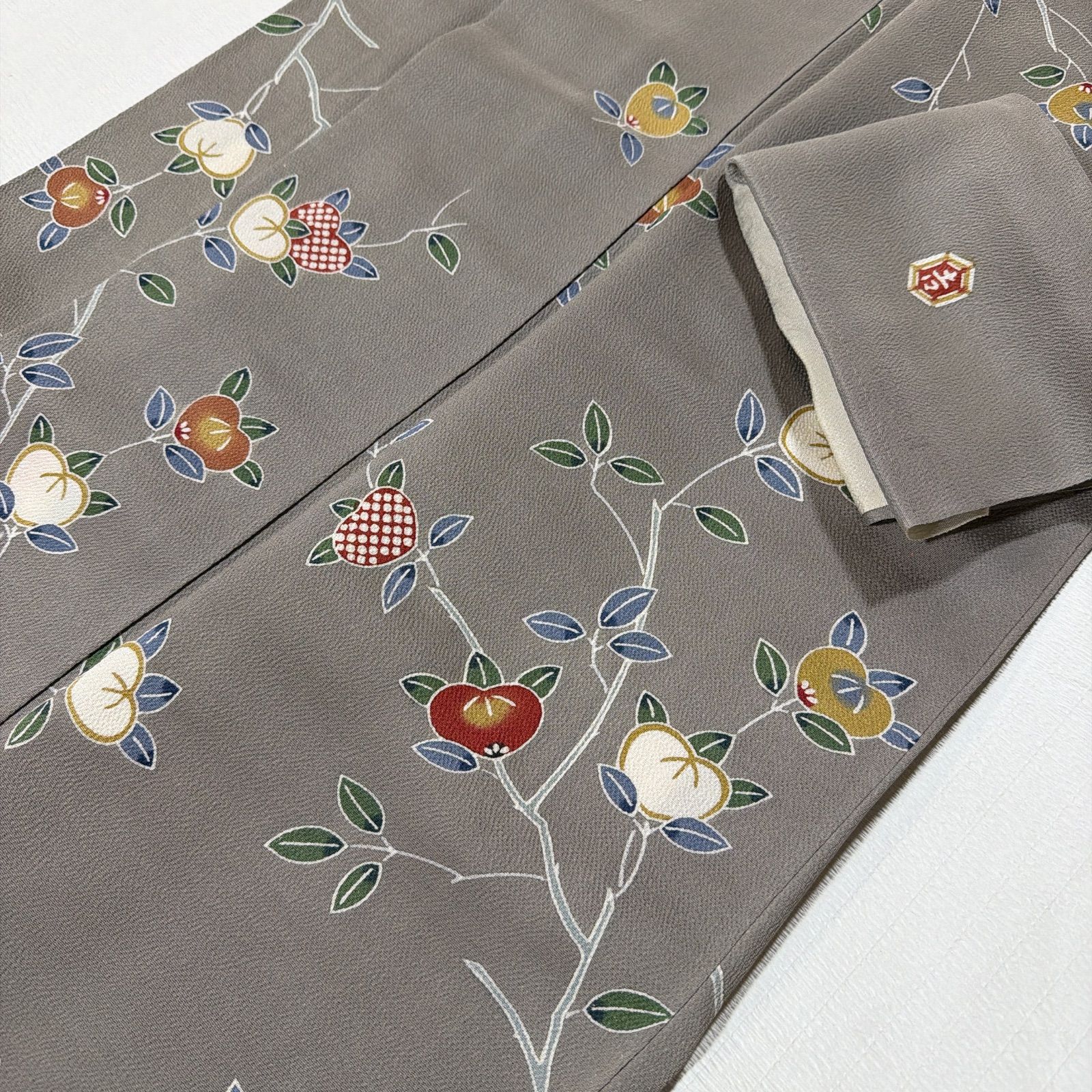 栗山吉三郎 小紋 正絹 浜ちりめん 縮緬 グレー - メルカリ