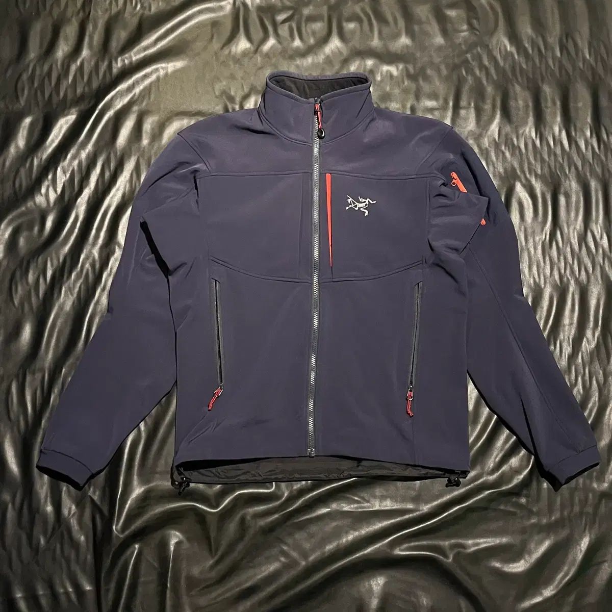ARC TERYX アークテリクス ジップアップ ネイビ